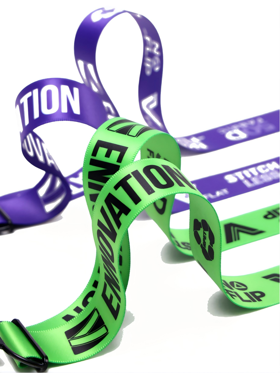 Close-up of Ehua RPET lanyard structure and clip detail