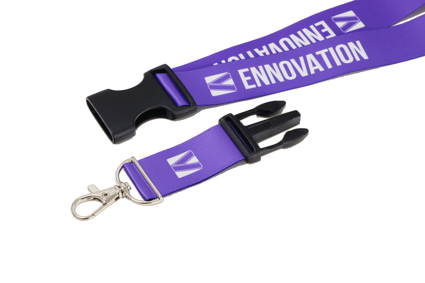 Double bulldog clip badge attachment on Ehua Lanyard